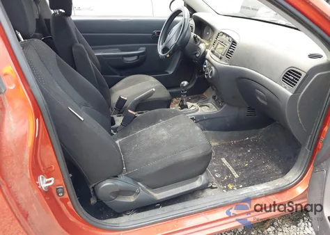 2008 Hyundai Accent Gs from USA, damaged, VIN KMHCM36C08U105187